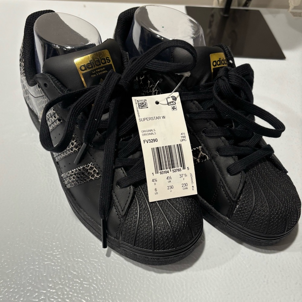 Adidas Black, Gold and Snakeskin Superstar FV3290 Sneakers, Women Size 6 NWT⭐️